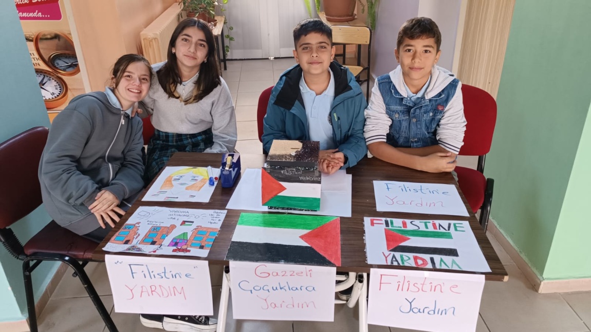 Değerler Eğitimi Klubü Filistin' in Yanındayız Kampanyası Düzenledi